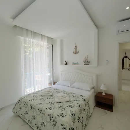 Real Modern Retreat 2 Balconies 7-min Walk To Sleeps 6 * راباللو